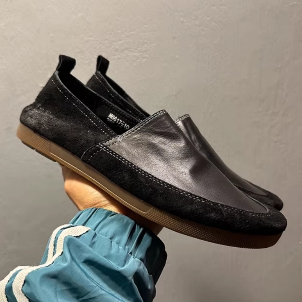Men Shoes Uk - 英国製の新しいスタイルのレザーカジュアルシューズ。柔らかい革のアッパーと柔らかい底ソールが特徴で、小さな足に最適です。
