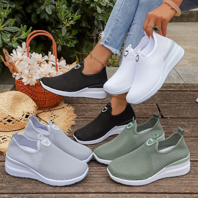 女性用カジュアルメッシュスニーカー スリッポン 通気性 ウェ - Mesh Trainer Breathable のレビューと価格