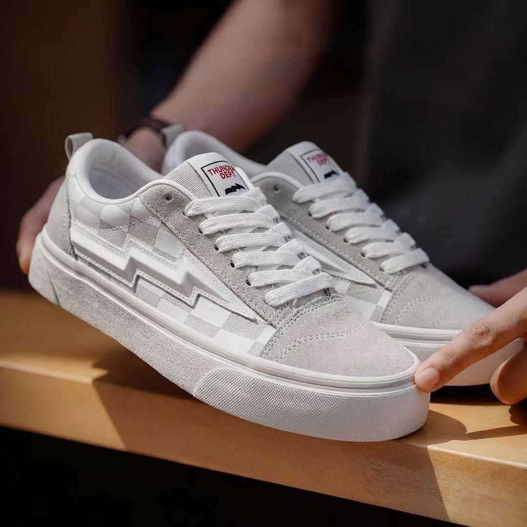 ファッション快適なメッシュシューズ 2026 秋の新メンズス - Men Shoes 2026 のレビューと価格