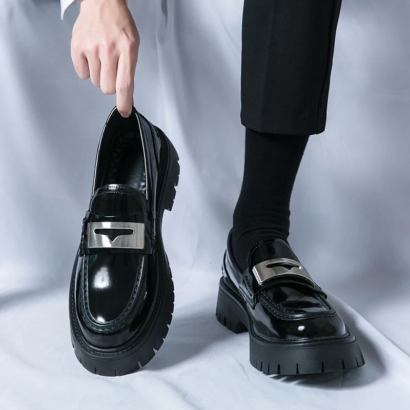 プラットフォーム新メンズドレスレザーシューズハイクラシック快 - Men Shoes Prada のレビューと価格